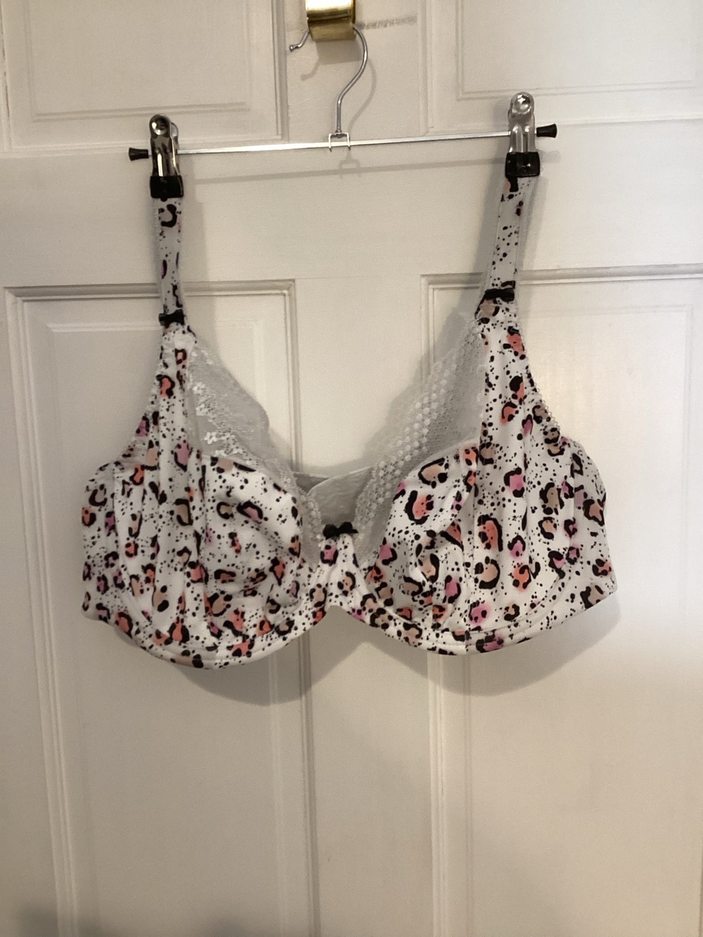 Elomi Lucie Underwire Stretch Plunge Bra 42DDD Leopard Print Pink EL4490